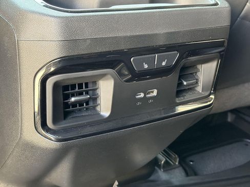 Used 2025 GMC Sierra 2500 AT4 AWD/4WD image 20