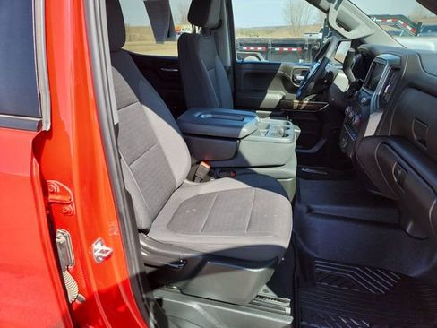 Certified 2022 Chevrolet Silverado 1500 LT w/ Safety Package image 26