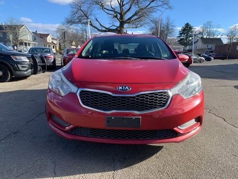 Used 2016 Kia Forte LX w/ LX Popular Package image 2