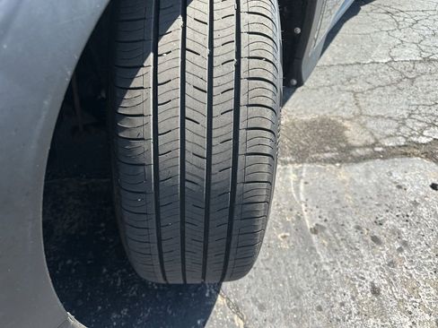 Used 2019 Honda HR-V EX-L image 38