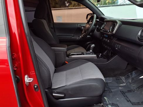 Certified 2023 Toyota Tacoma TRD Sport image 22