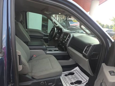 Used 2017 Ford F150 XLT w/ Equipment Group 302A Luxury AWD/4WD image 5