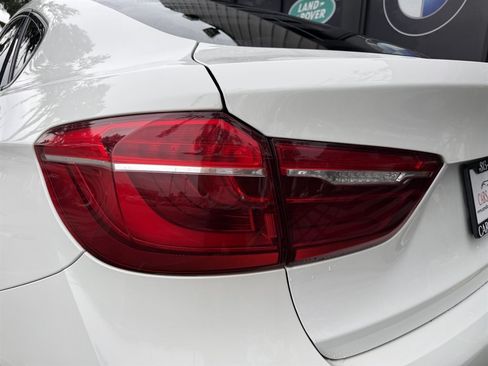 Used 2018 BMW X6 xDrive35i AWD/4WD image 11