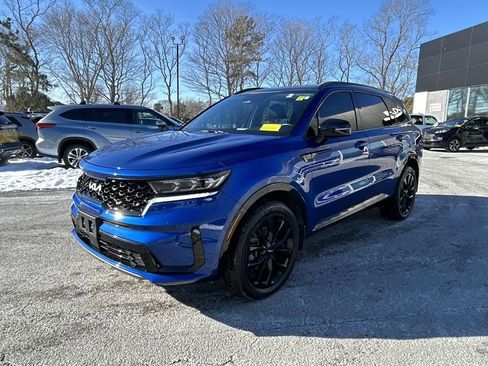 Certified 2022 Kia Sorento SX image 7