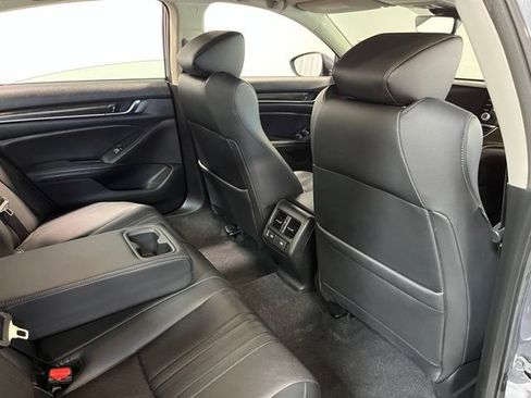Used 2022 Honda Accord EX-L image 14