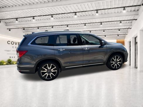 Used 2019 Honda Pilot Touring image 11