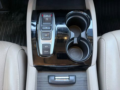 Used 2017 Honda Pilot Elite image 29