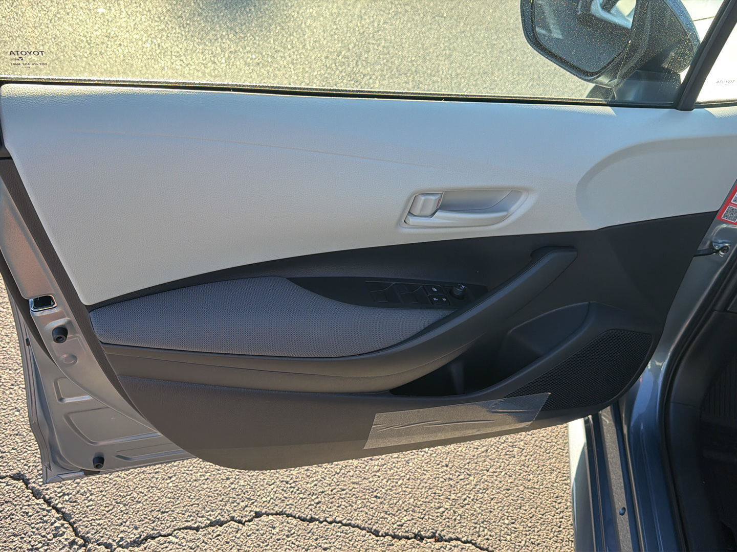 New 2027 Toyota Corolla LE FWD image 16