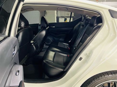 Used 2022 Nissan Altima 2.5 SR image 25