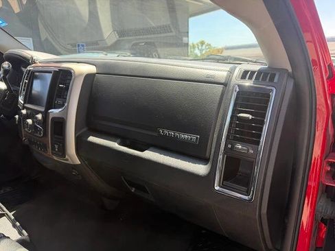 Used 2014 RAM 2500 Laramie w/ Convenience Group AWD/4WD image 28