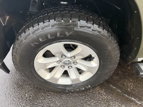 Used 2021 RAM 1500 Laramie image 13