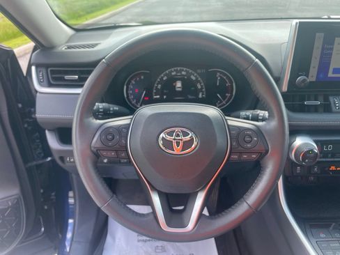 Used 2025 Toyota RAV4 XLE Premium w/ Weather Package AWD/4WD image 25