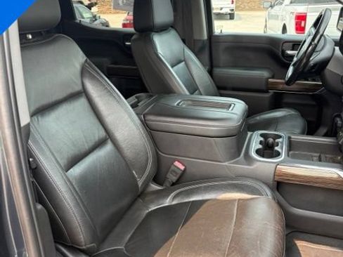 Used 2020 Chevrolet Silverado 1500 LT Trail Boss AWD/4WD image 31