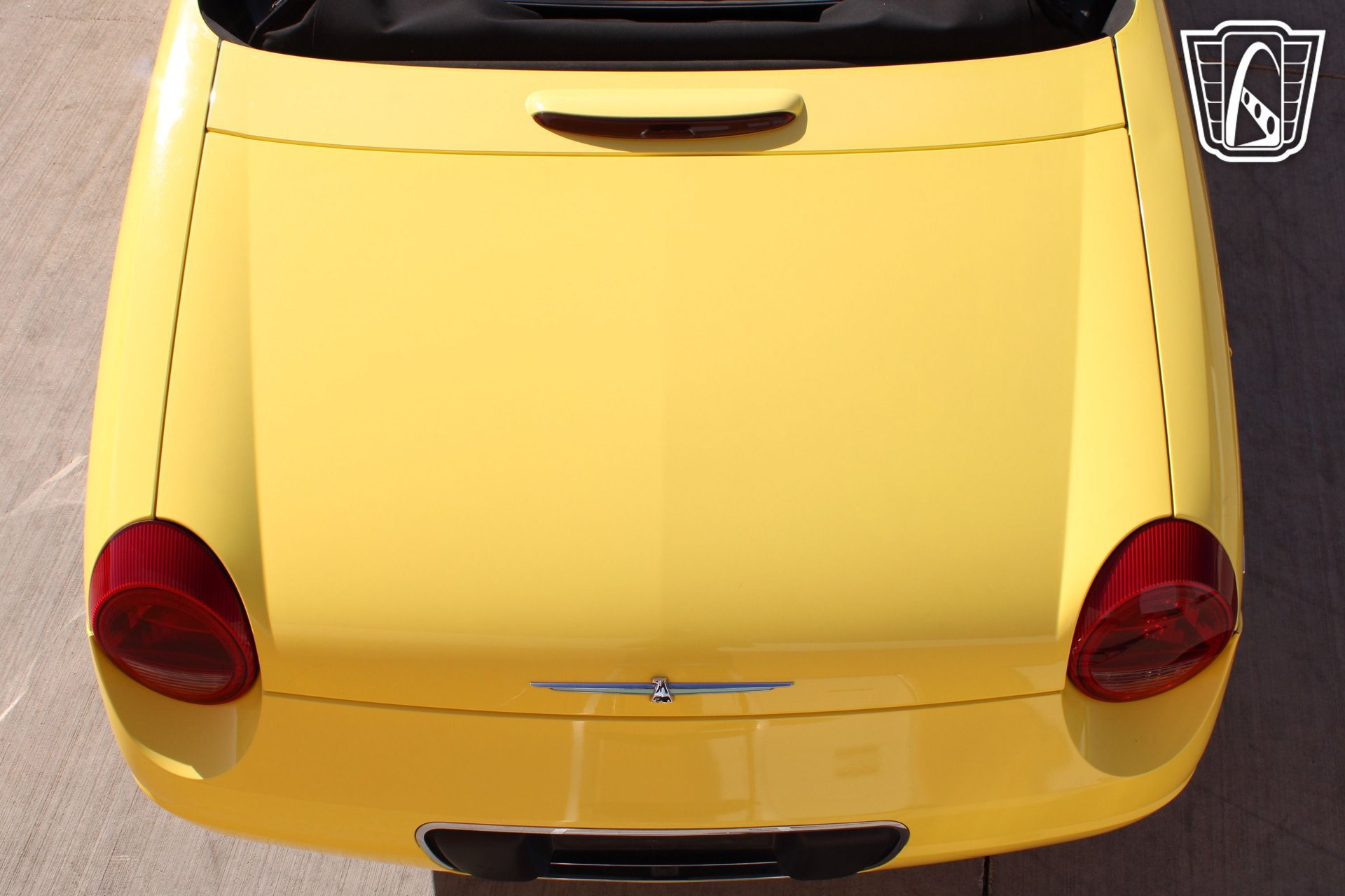 Used 2004 Ford Thunderbird RWD image 34