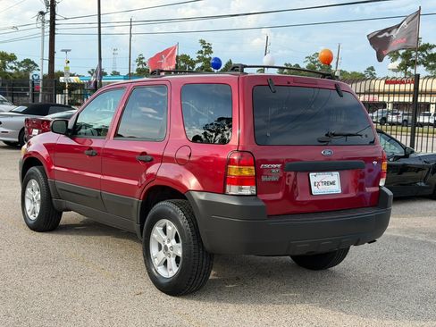 Used 2006 Ford Escape XLT FWD image 6