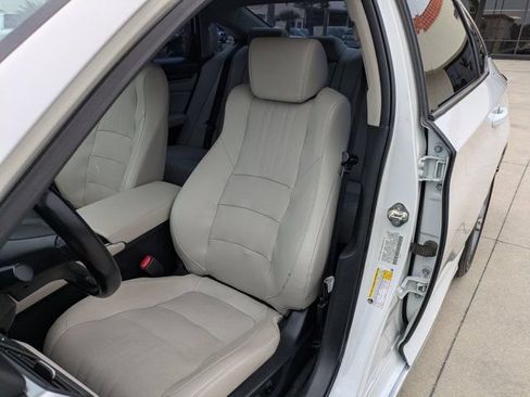 Used 2018 Honda Accord EX-L image 11
