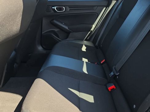 Used 2022 Honda Civic Sport image 6