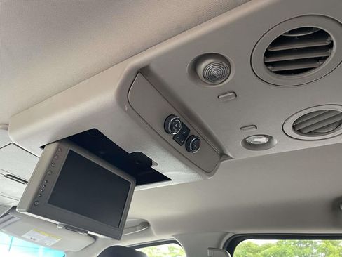 Used 2013 Nissan Armada SL RWD image 15