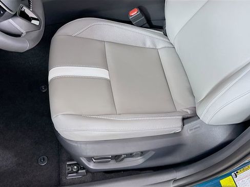 New 2026 Toyota Camry SE AWD/4WD image 18