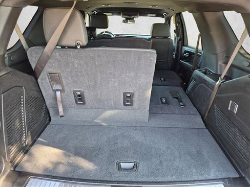 Used 2025 Chevrolet Tahoe Z71 AWD/4WD image 14