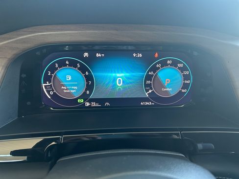 Used 2024 Volkswagen Atlas SE FWD image 17