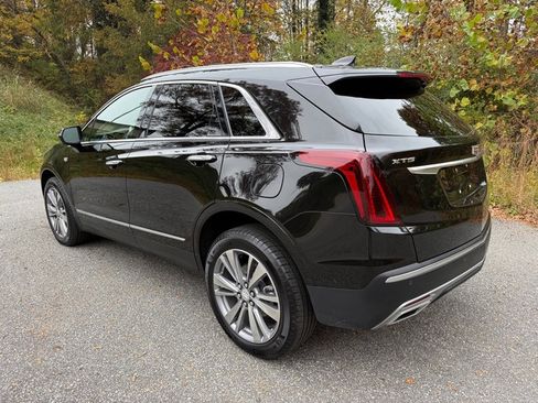 Used 2025 Cadillac XT5 Premium Luxury image 8