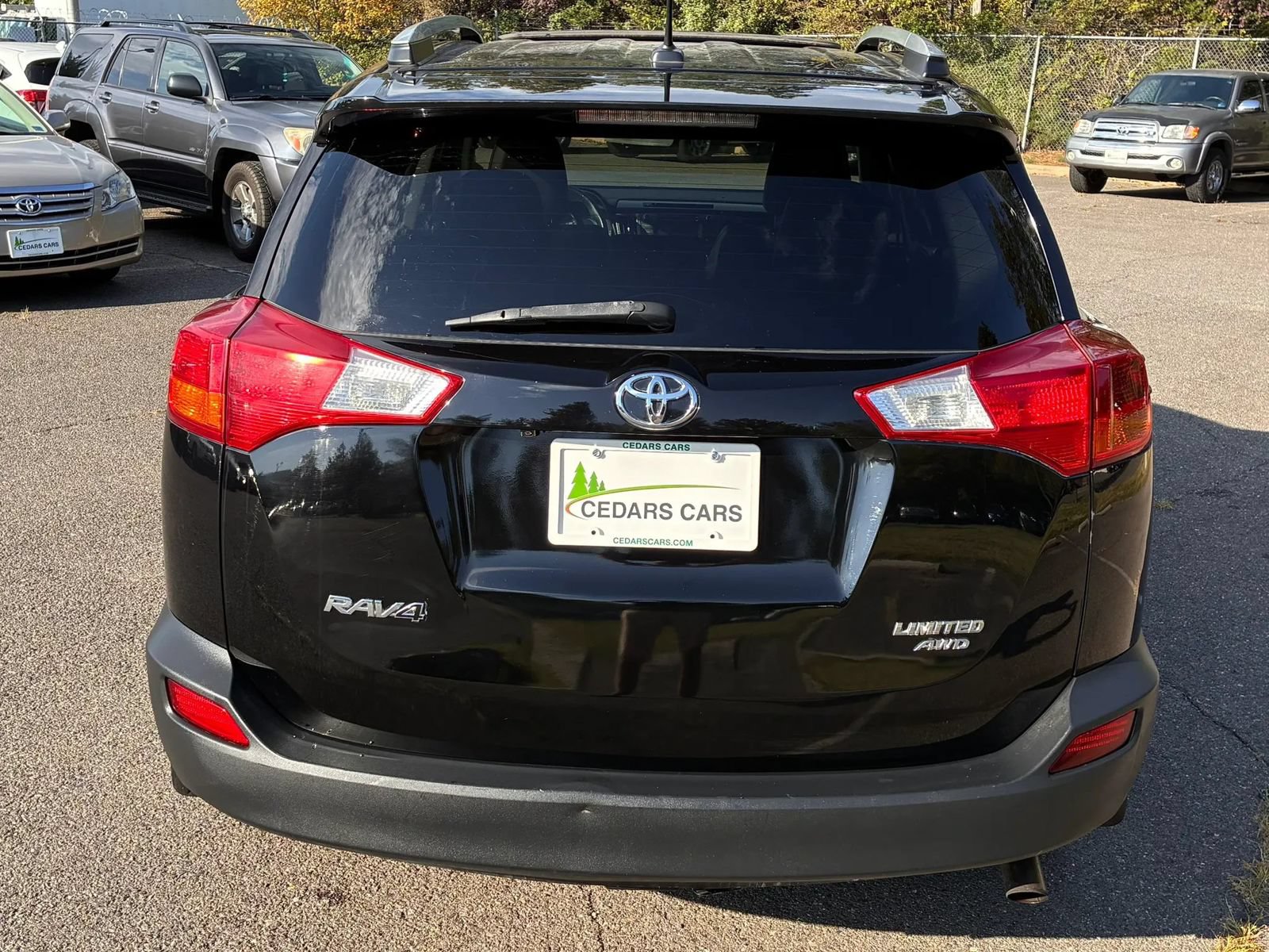 Used 2015 Toyota RAV4 Limited w/ Technology Package AWD/4WD image 8