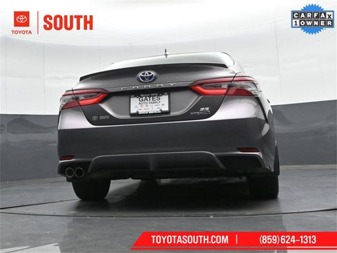 Used 2024 Toyota Camry SE image 37