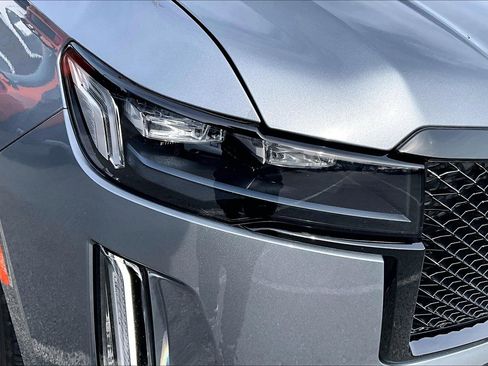 Used 2021 Cadillac Escalade ESV Sport w/ Driver Assist Tech Package image 33