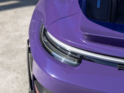 Used 2025 Porsche 911 GT3 RS image 21