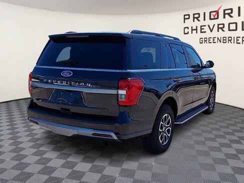 Used 2023 Ford Expedition XLT image 8
