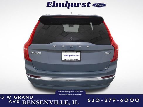 Used 2023 Volvo XC90 B6 Plus image 4