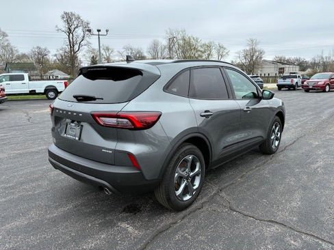 Used 2025 Ford Escape ST-Line w/ Tech Pack #1 AWD/4WD image 5