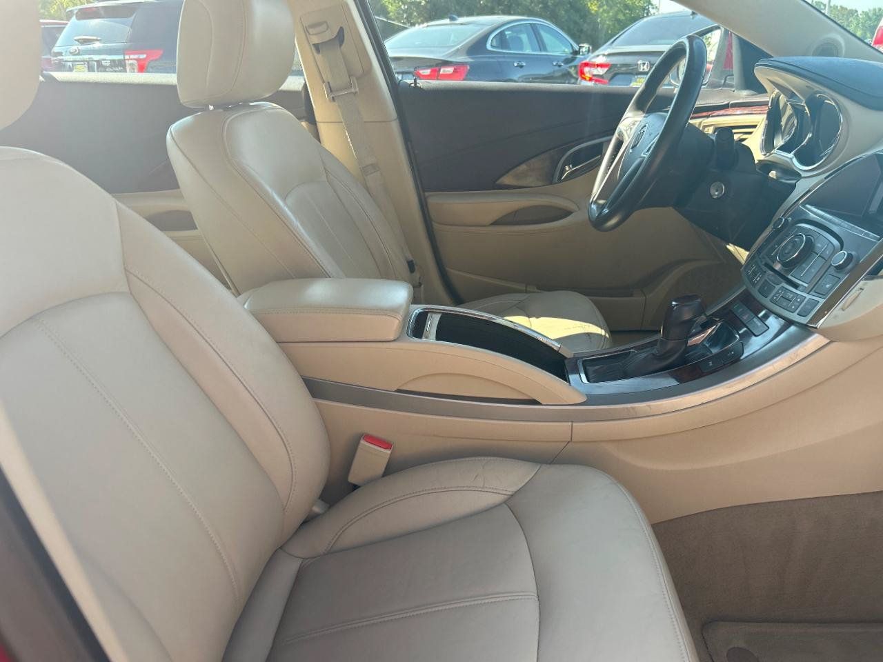 Used 2011 Buick LaCrosse CXL FWD image 22