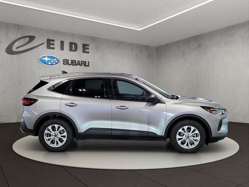 Used 2024 Ford Escape Active FWD image 5