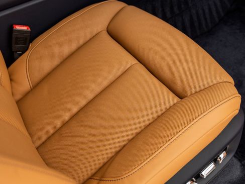 New 2026 Rolls-Royce Cullinan AWD/4WD image 55
