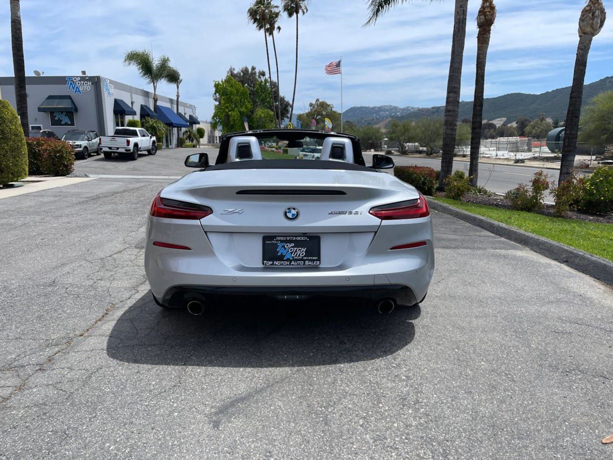 Used 2022 BMW Z4 sDrive30i w/ Driving Assistance Package RWD image 6