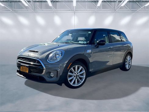 Used 2018 MINI Cooper Clubman S image 14