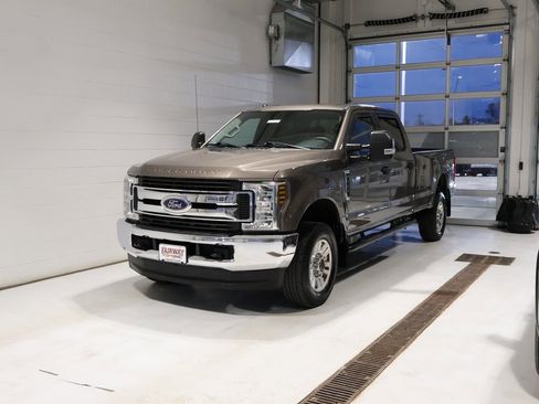 Used 2019 Ford F250 XLT image 6