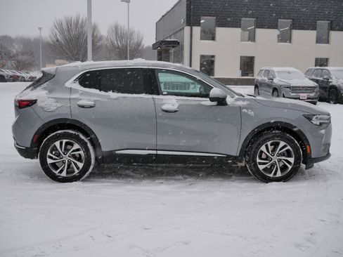 Used 2023 Buick Envision Essence image 10