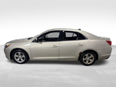 Used 2014 Chevrolet Malibu LS FWD image 4