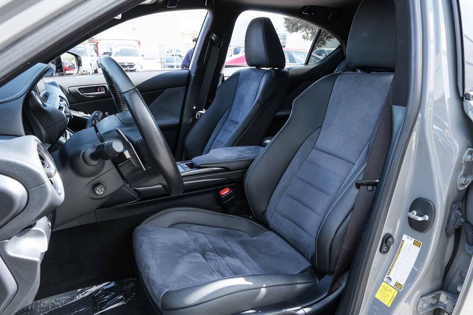 Used 2022 Lexus IS 500 RWD image 30