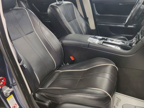 Used 2016 Jaguar XJ image 15