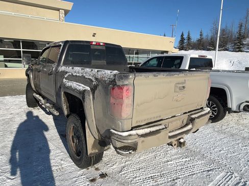 Used 2016 Chevrolet Silverado 2500 LT w/ LT Convenience Package image 4