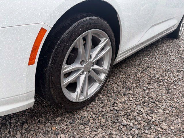Used 2022 Cadillac CT4 Luxury w/ Sun And Sound Package AWD/4WD image 4
