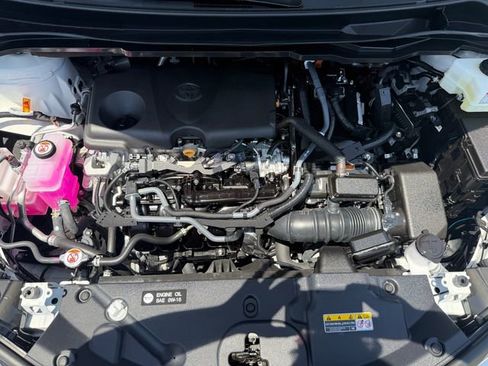Used 2026 Toyota Sienna LE FWD image 22
