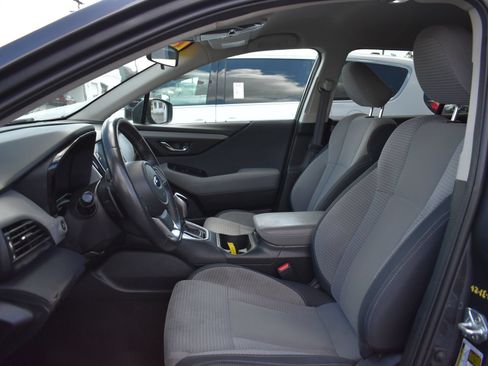 Used 2023 Subaru Outback Premium AWD/4WD image 13