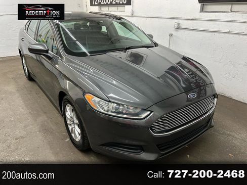 Used 2015 Ford Fusion S image 1