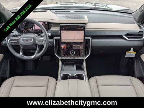 New 2025 GMC Acadia Elevation w/ Elevation Premium Package image 17