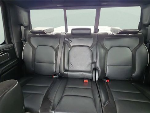 Used 2019 RAM 1500 Laramie image 22